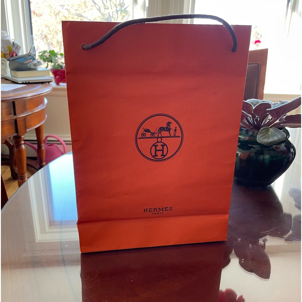 HERMES RETAIL ORANGE BAG
